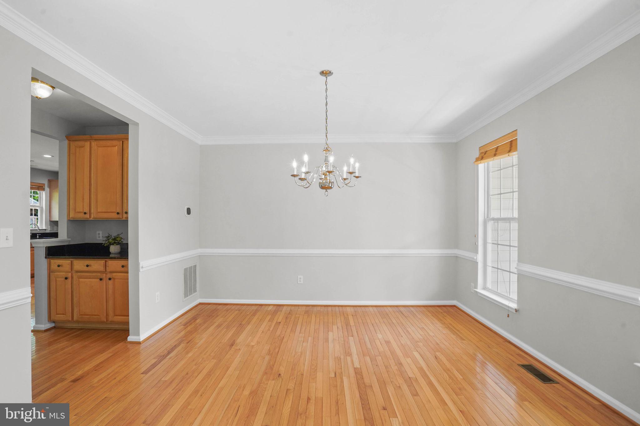 14309 Brass Wheel Road Boyds, MD 20841 - Photo 10 of 59 Dining Room