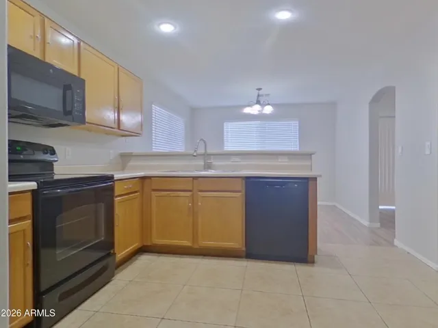 $1,999 | 1116 West Villa Maria Drive, Phoenix, AZ 85023