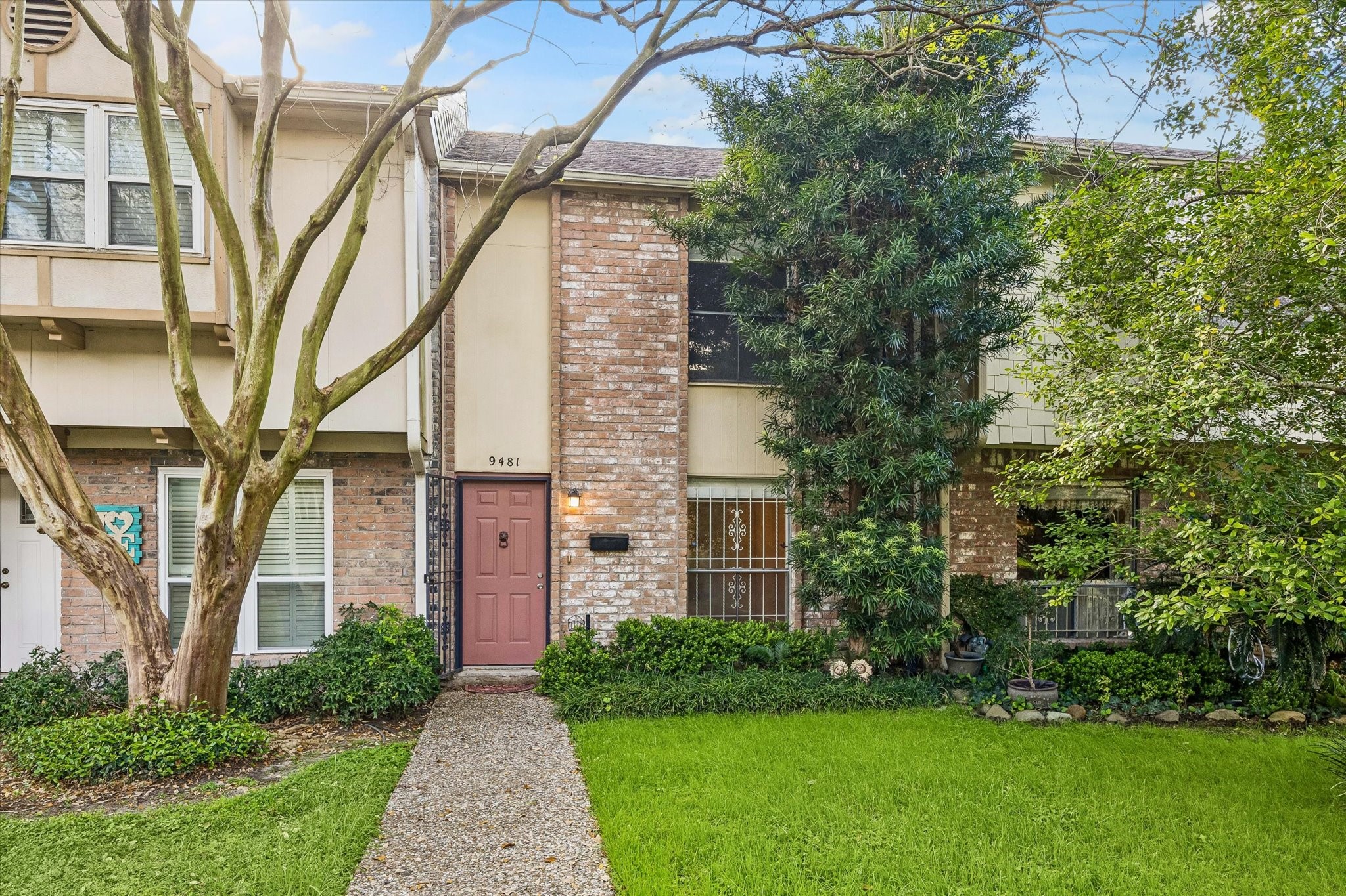 9481 Fondren Road Houston, TX 77074 - Photo 1 of 19