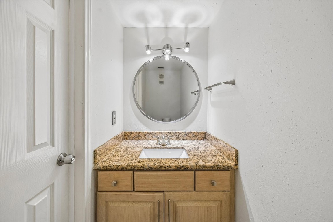 9481 Fondren Road Houston, TX 77074 - Photo 13 of 19