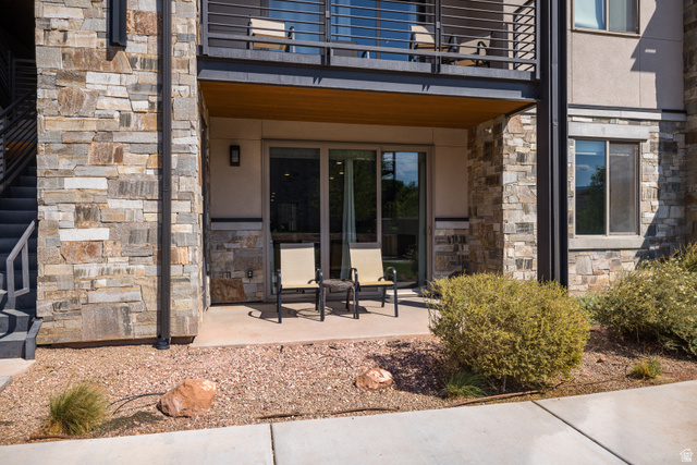 2331 Mesa Road, Unit D4 Moab, UT 84532 - Photo 23 of 40 Patio off of the living area.