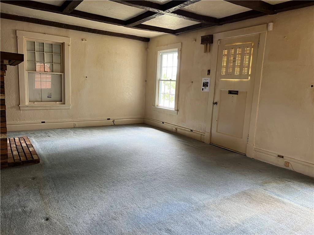610 Walnut Drive Donora, PA 15033 - Photo 3 of 16 a view of a livingroom with a couch