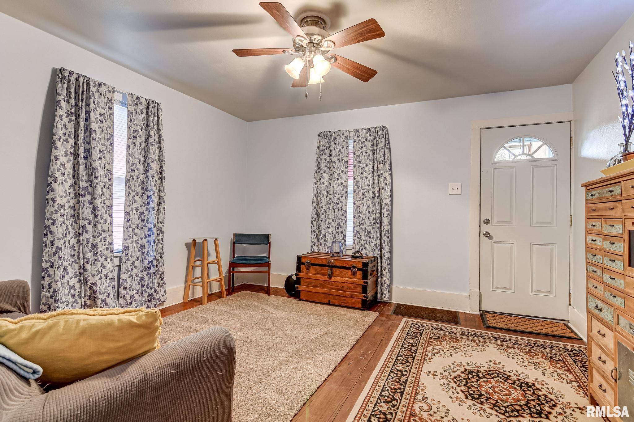 2313 South 15th Street Springfield, IL 62703 - Photo 4 of 24