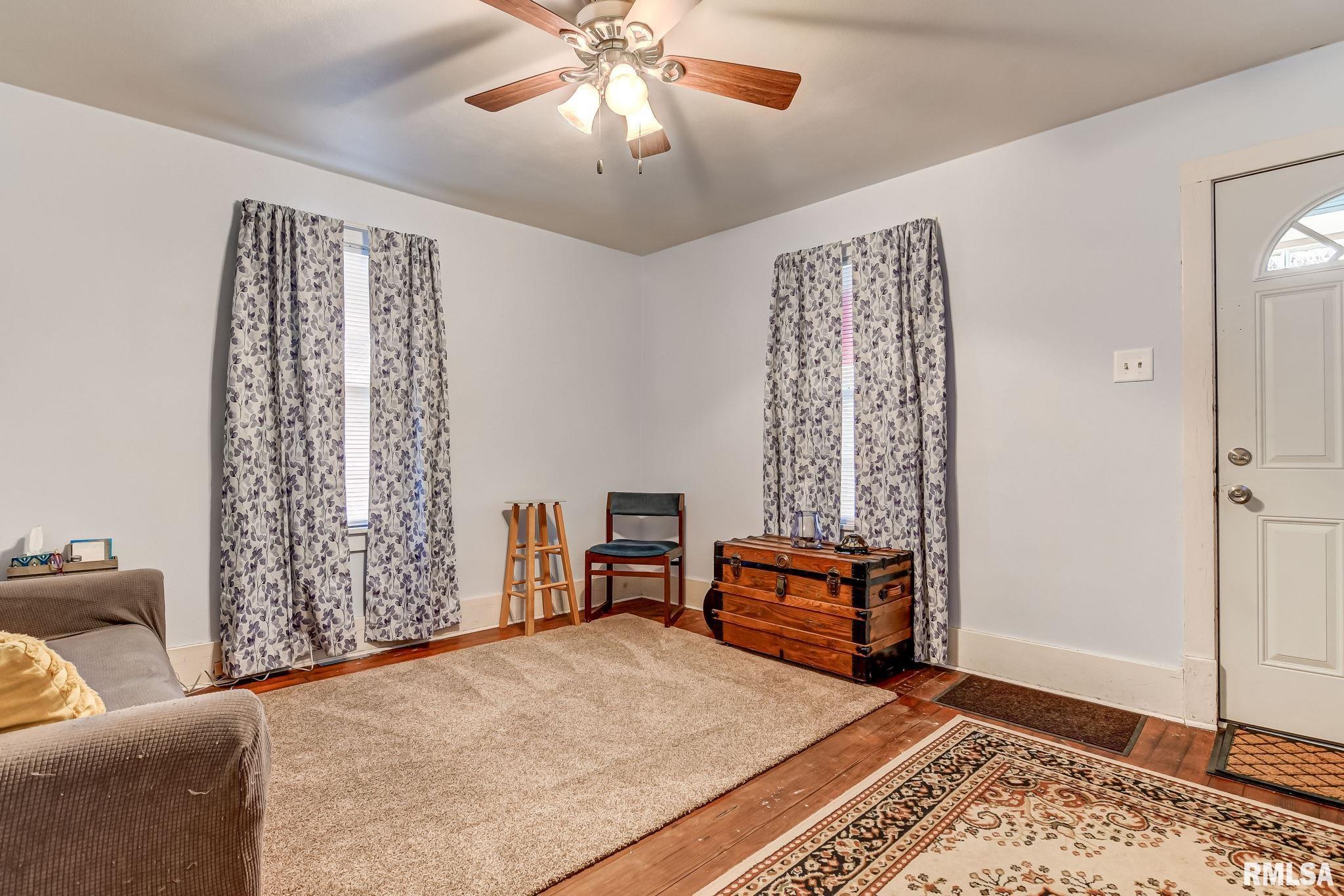 2313 South 15th Street Springfield, IL 62703 - Photo 5 of 24