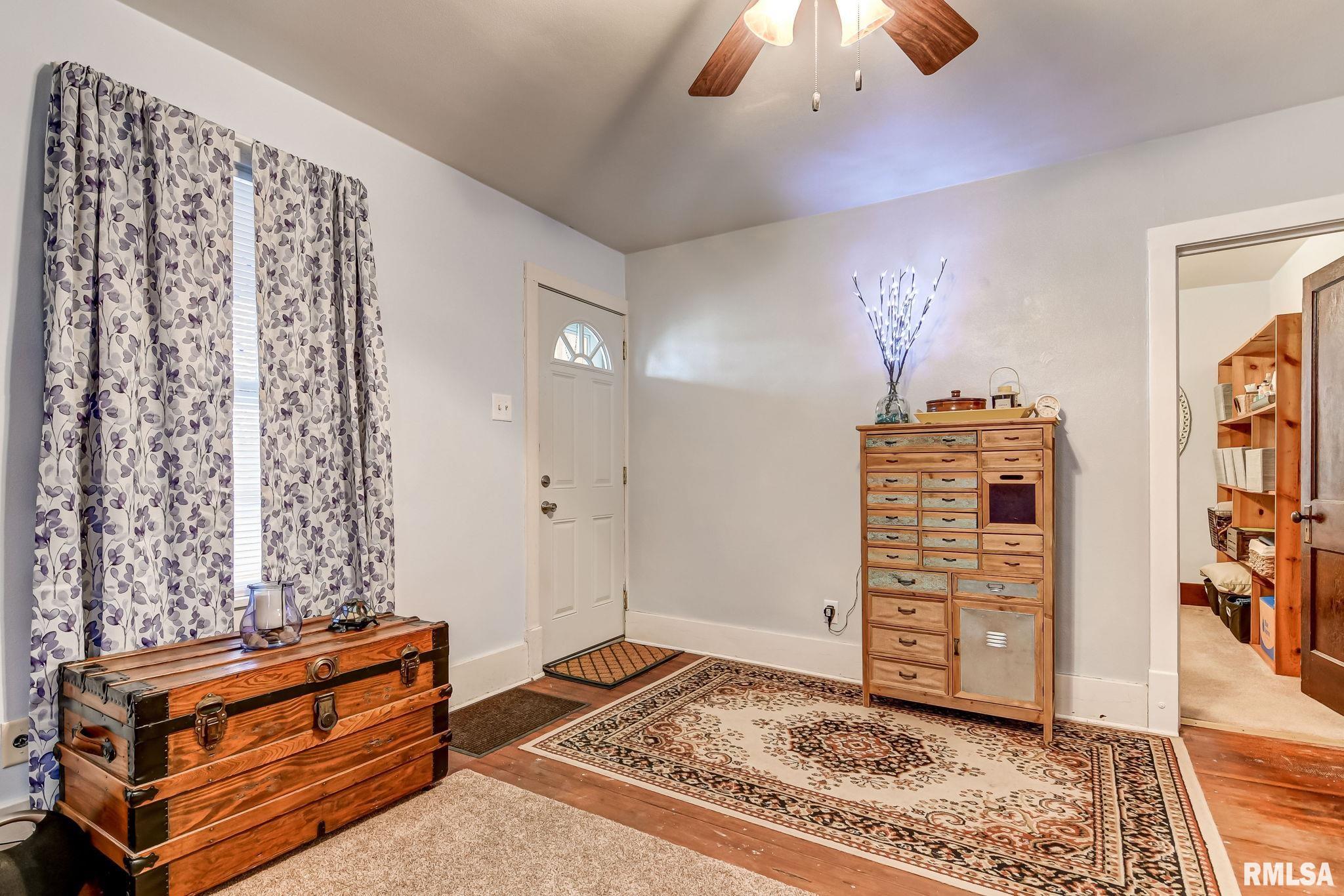 2313 South 15th Street Springfield, IL 62703 - Photo 6 of 24