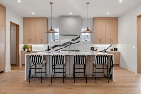 $3,750,000 | 822 Sutton Hill Road, Nashville, TN 37204