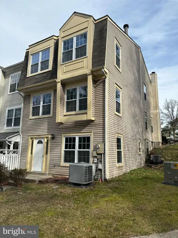 $445,000 | 12183 Old Salem Court, Woodbridge, VA 22192