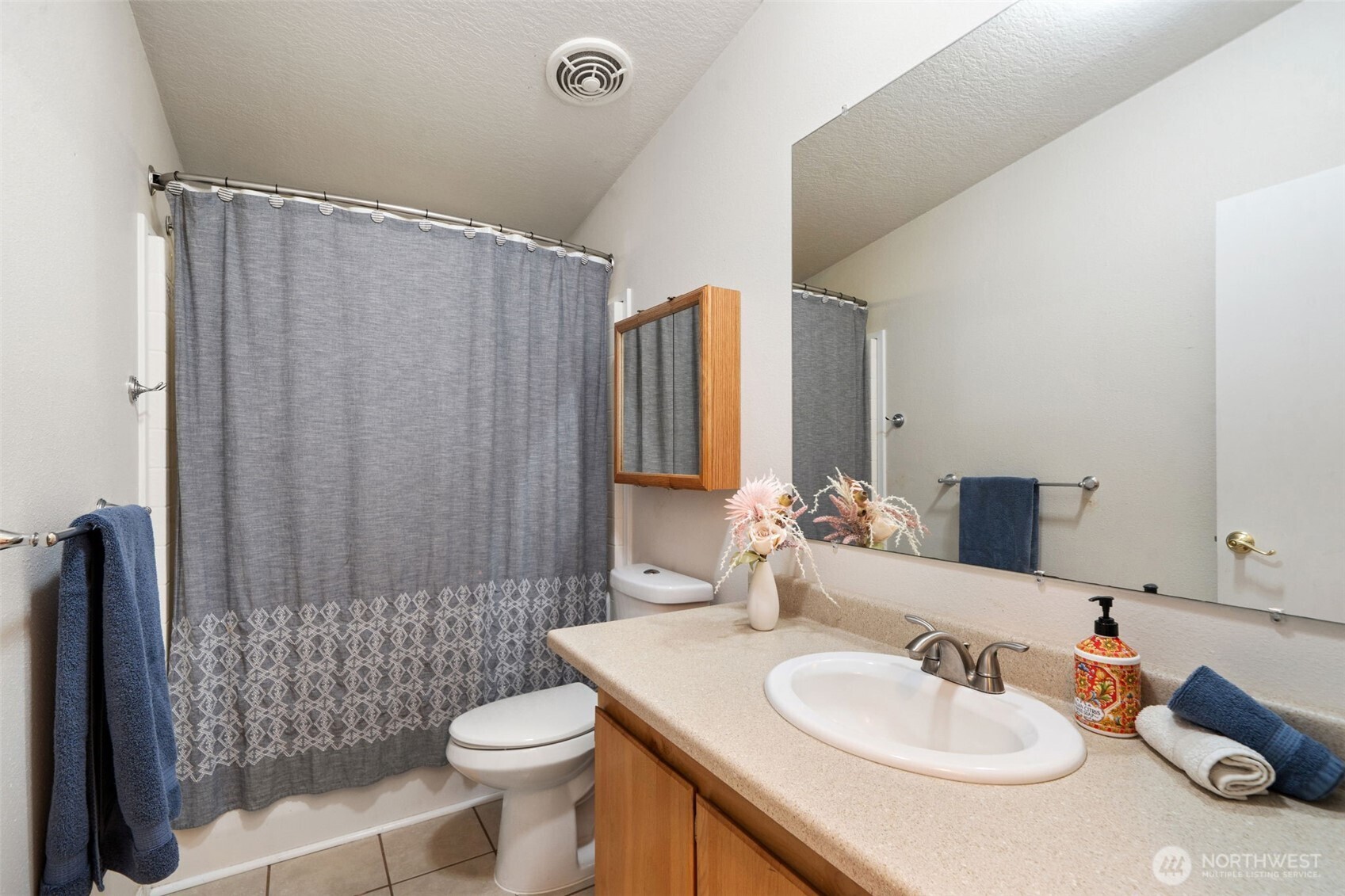 23978 Stottlemeyer Road Northeast Poulsbo, WA 98370 - Photo 20 of 36