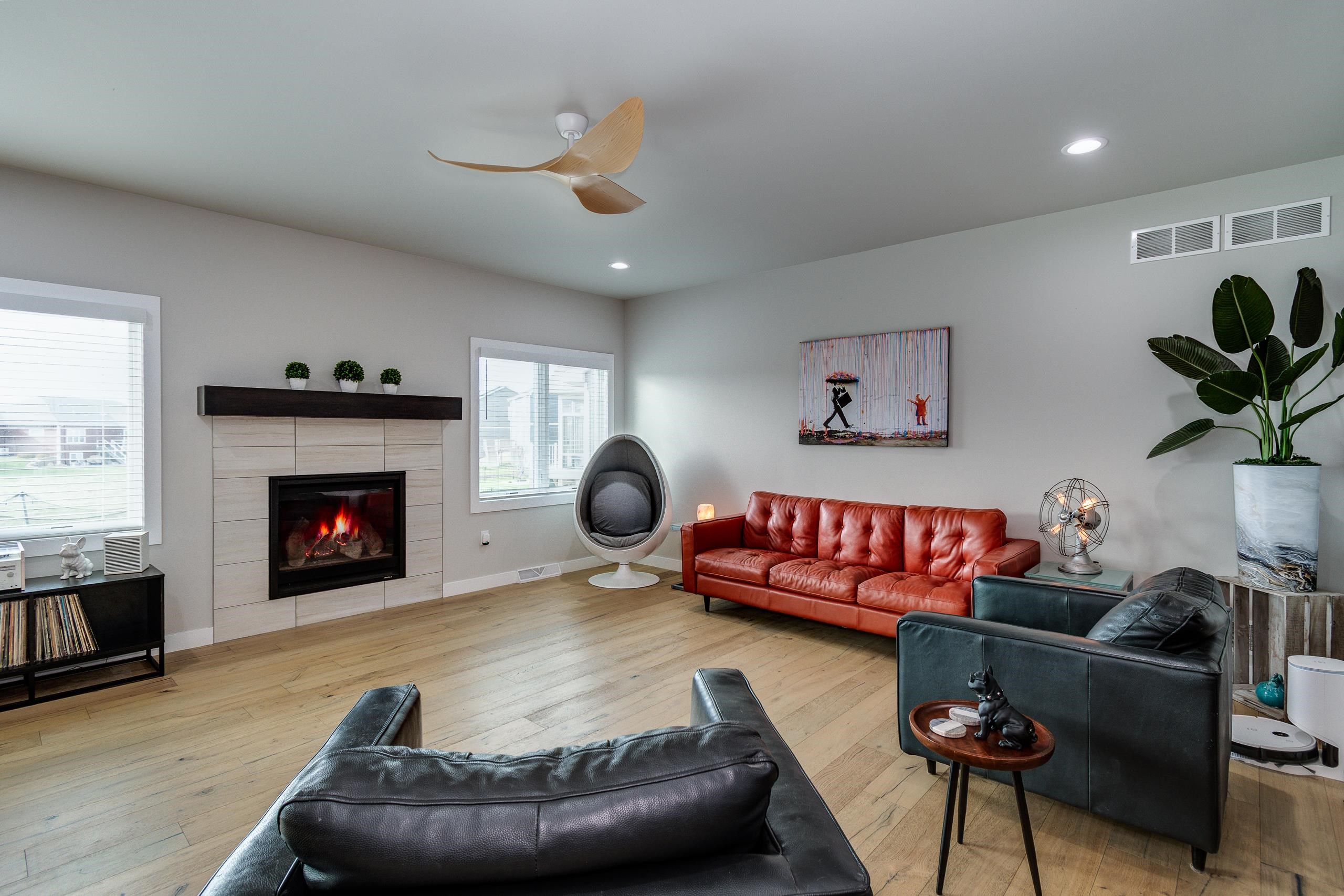 409 Peterson Trail Oregon, WI 53575 - Photo 2 of 63