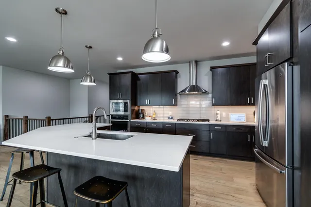 $725,000 | 409 Peterson Trail, Oregon, WI 53575