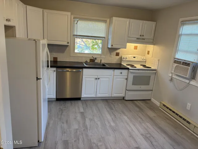 $1,500 | 22 Church Street, Unit 7, Schuylerville, NY 12871