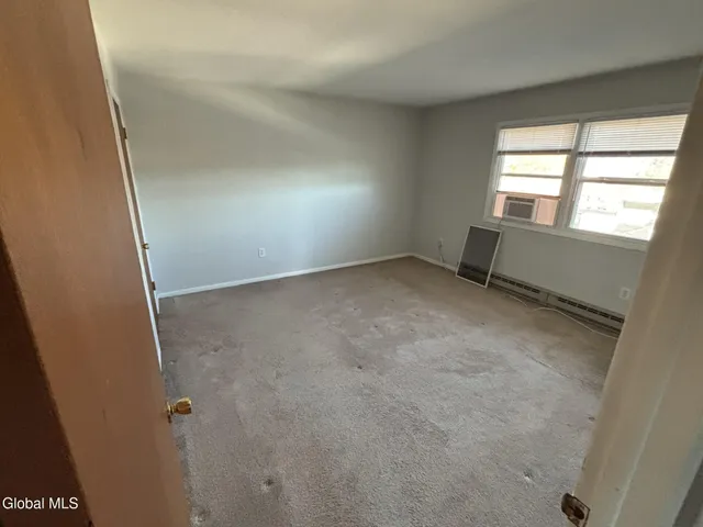 $1,500 | 22 Church Street, Unit 7, Schuylerville, NY 12871