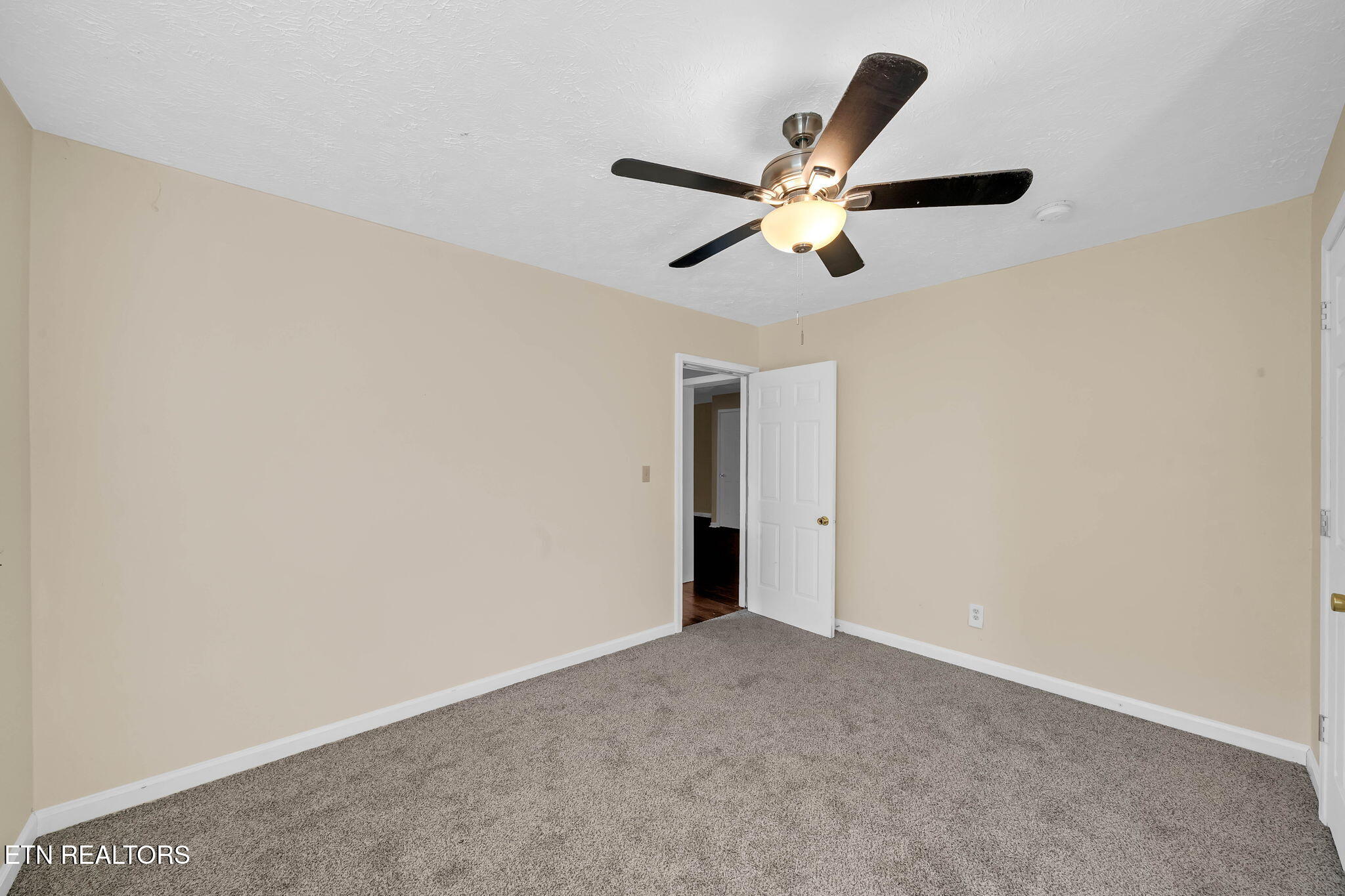 1690 River Bend Road Sevierville, TN 37876 - Photo 22 of 30 26-web-or-mls-1690 River Bend Rd-26