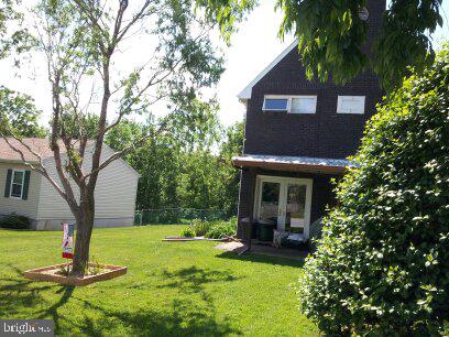 3116 Equinox Road Dover, PA 17315 - Photo 22 of 31 Gallery Image 22