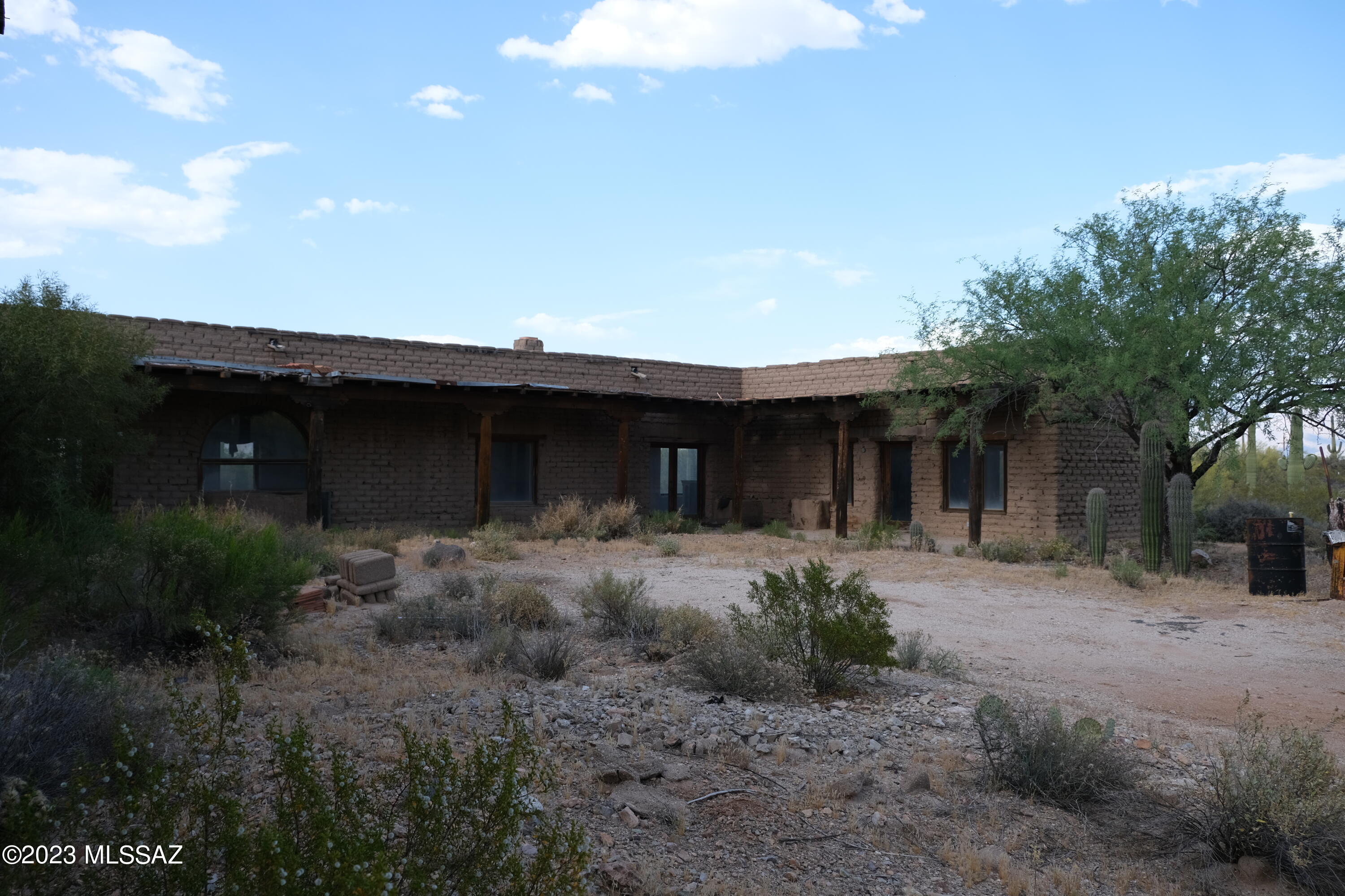 6785 North Wade Road Tucson, AZ 85743 - Photo 3 of 41 Gallery Image 3