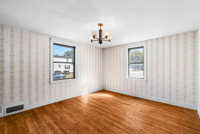 $599,000 | 6 Kendal Drive, Woburn, MA 01801