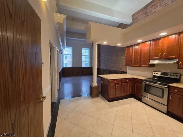 $3,000 | 31 Market Street, Unit 302, Morristown, NJ 07960