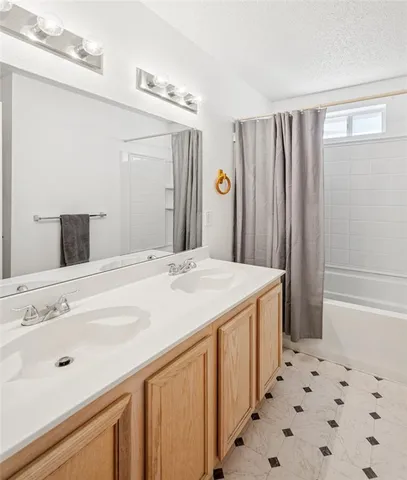 $275,000 | 1516 Windy Meadows Drive, Burleson, TX 76028