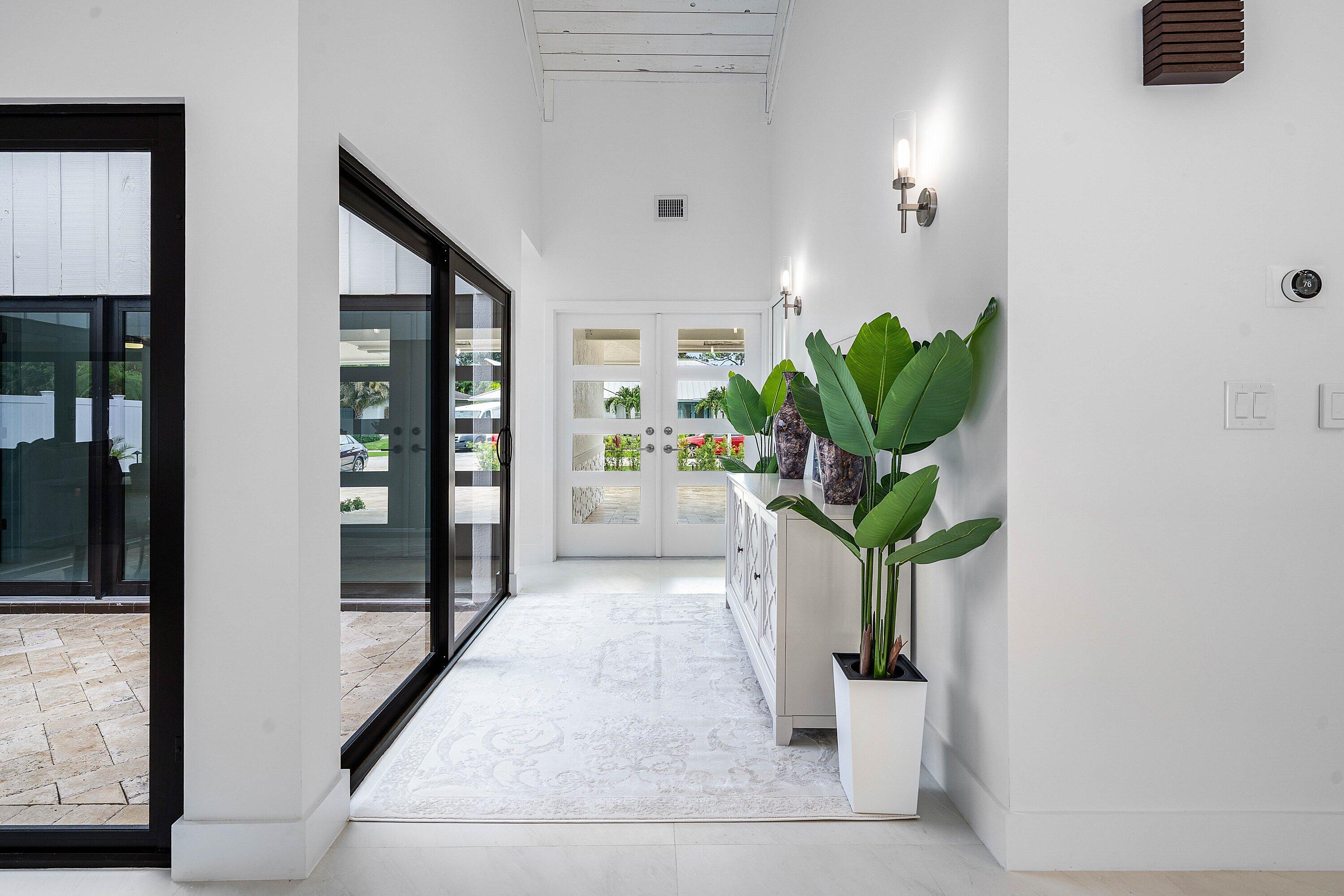 1520 Southwest 17th Street Boca Raton, FL 33486 - Photo 6 of 47 005-1520Southwest17thStreet-BocaRaton-FL