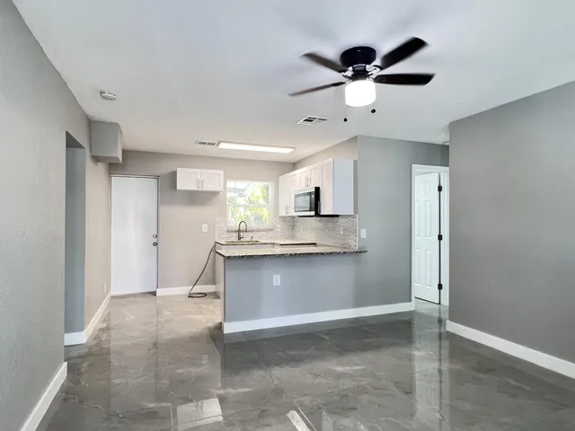 $2,600 | 3380 East Atlantic Drive, Boynton Beach, FL 33435