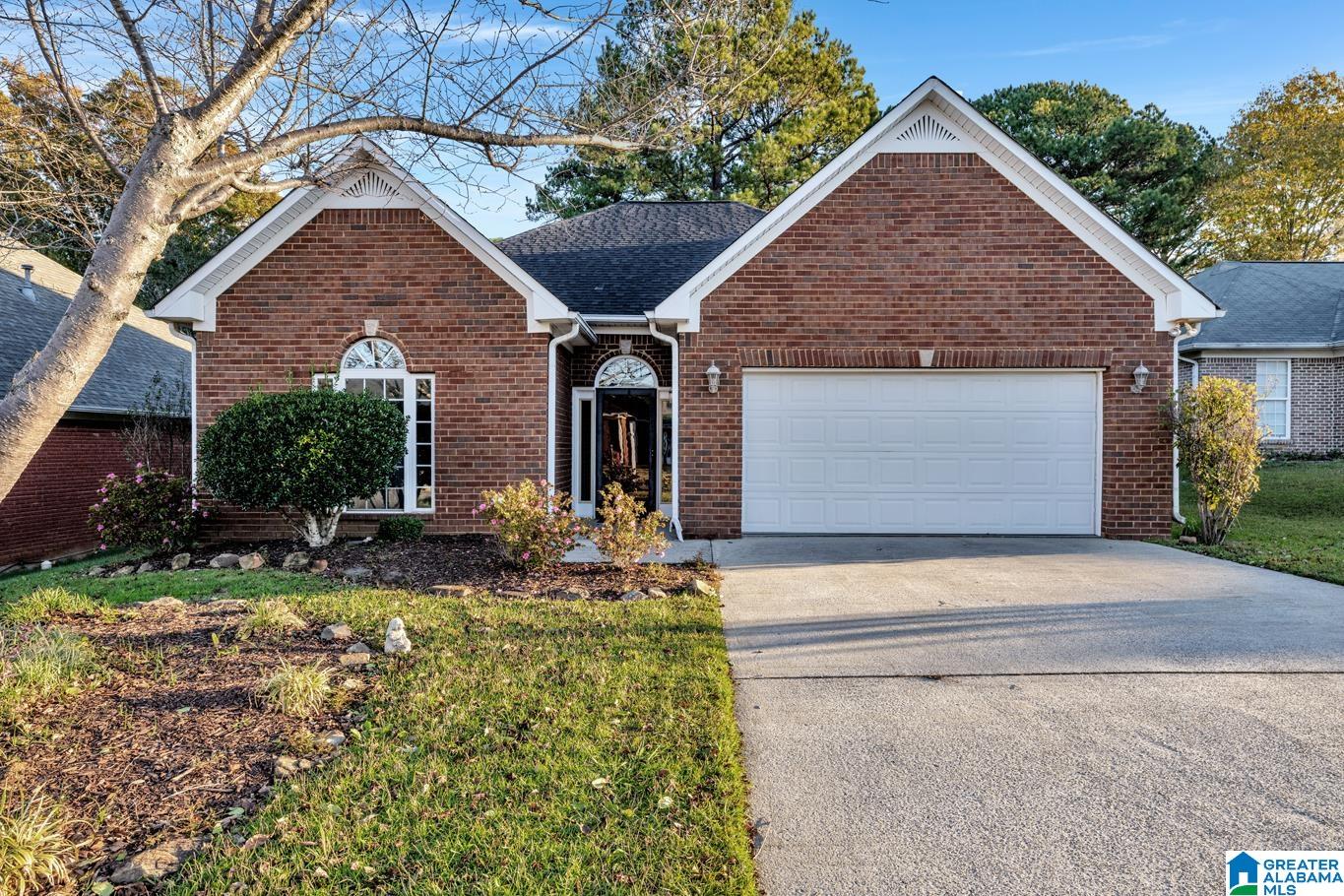 4417 Ridgeland Drive Gardendale, AL 35071 - Photo 2 of 22