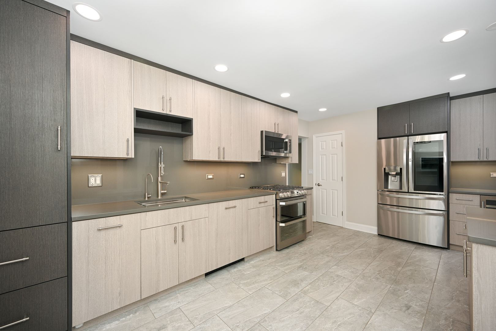 721 Lenox Road Glen Ellyn, IL 60137 - Photo 17 of 43 Gallery Image 17