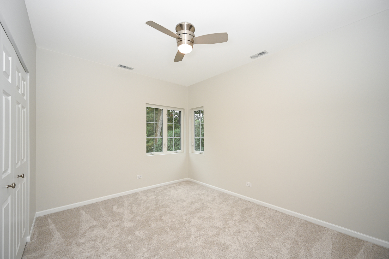 721 Lenox Road Glen Ellyn, IL 60137 - Photo 28 of 43 Gallery Image 28