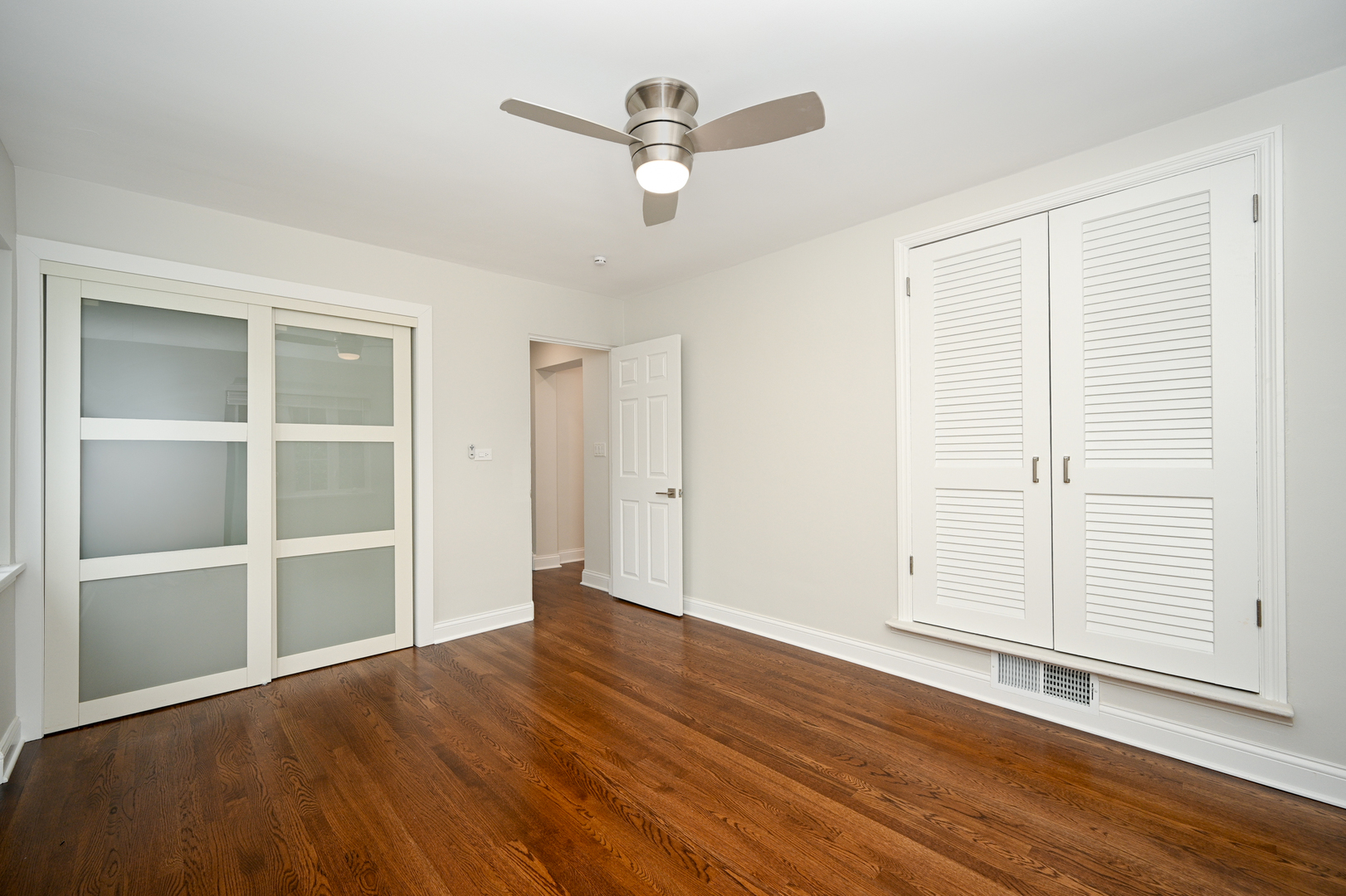 721 Lenox Road Glen Ellyn, IL 60137 - Photo 33 of 43 Gallery Image 33