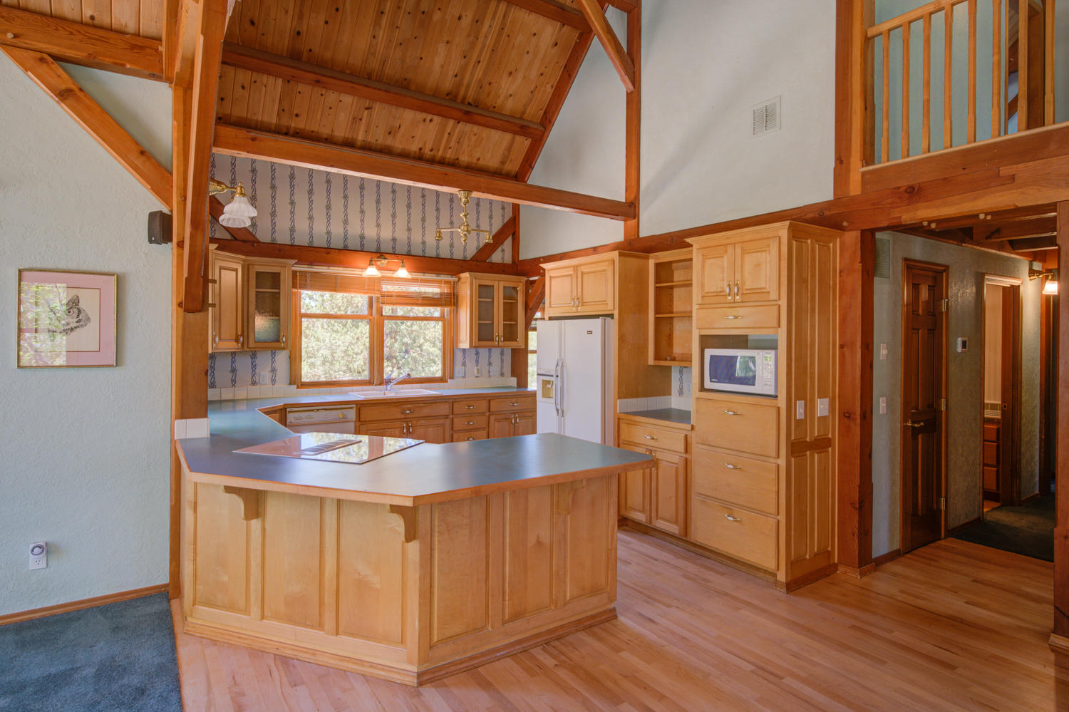 22052 Banff Drive Bend, OR 97702 - Photo 11 of 31 11_kitchen