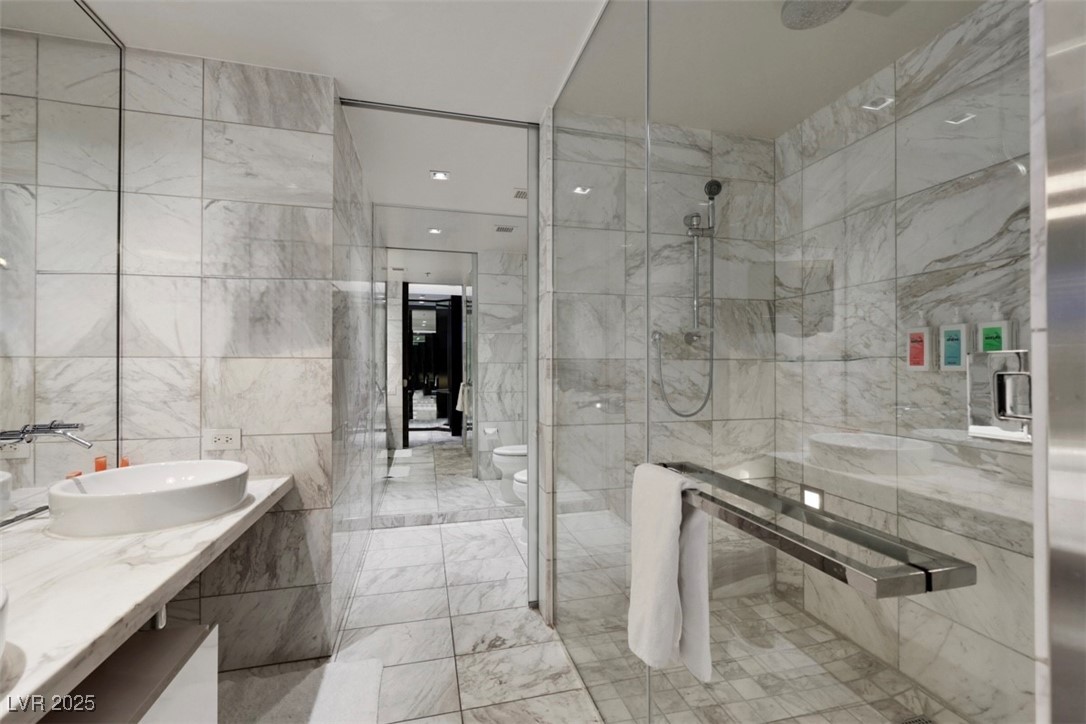 4381 West Flamingo Road, Unit 2821 Las Vegas, NV 89103 - Photo 11 of 32