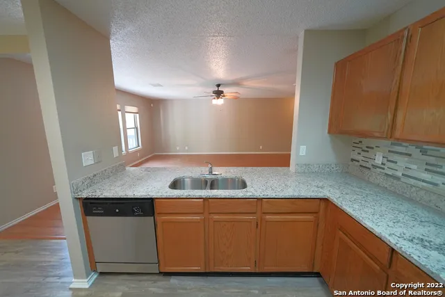 $1,750 | 6883 Crested Quail, San Antonio, TX 78250