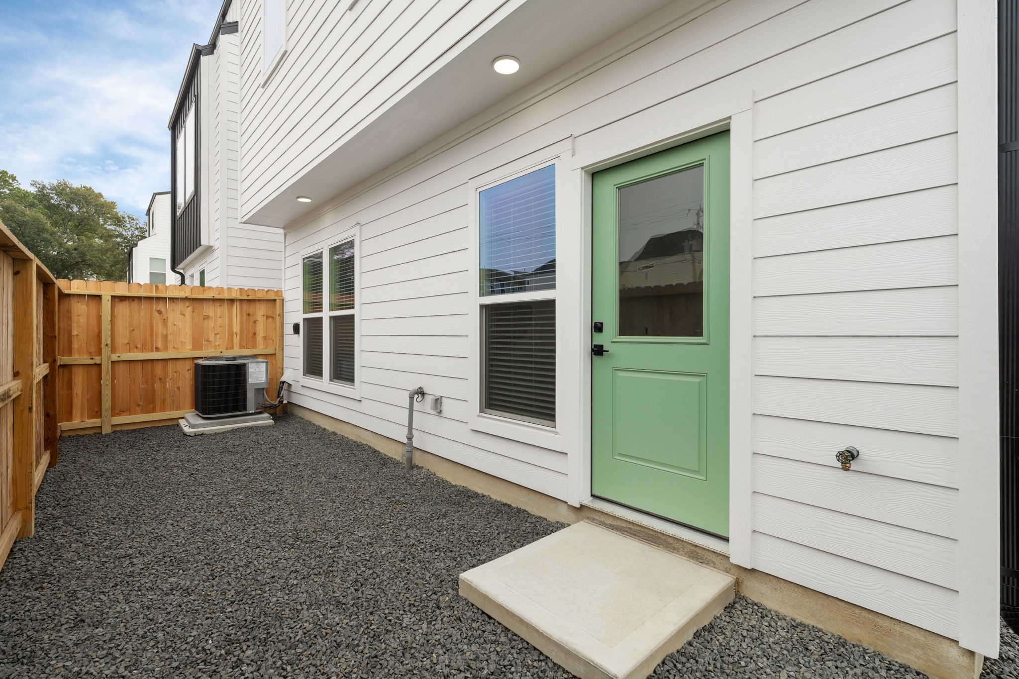 4754 Martin Hill Street Houston, TX 77018 - Photo 39 of 48