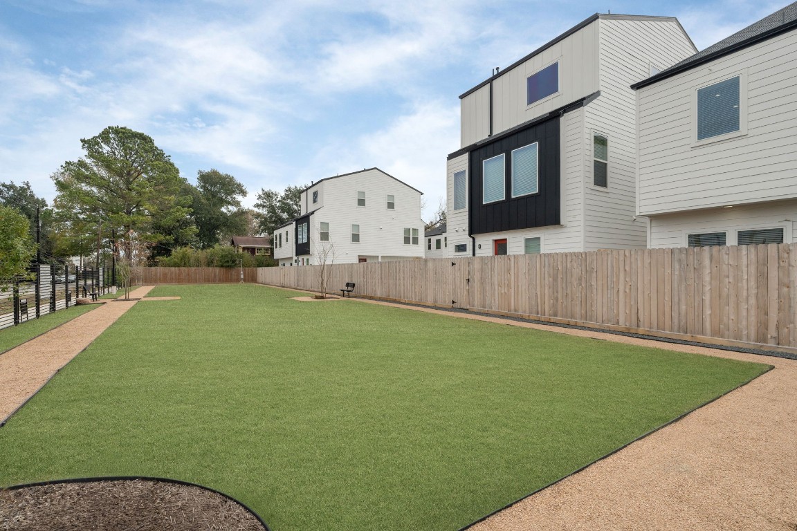 4754 Martin Hill Street Houston, TX 77018 - Photo 45 of 48