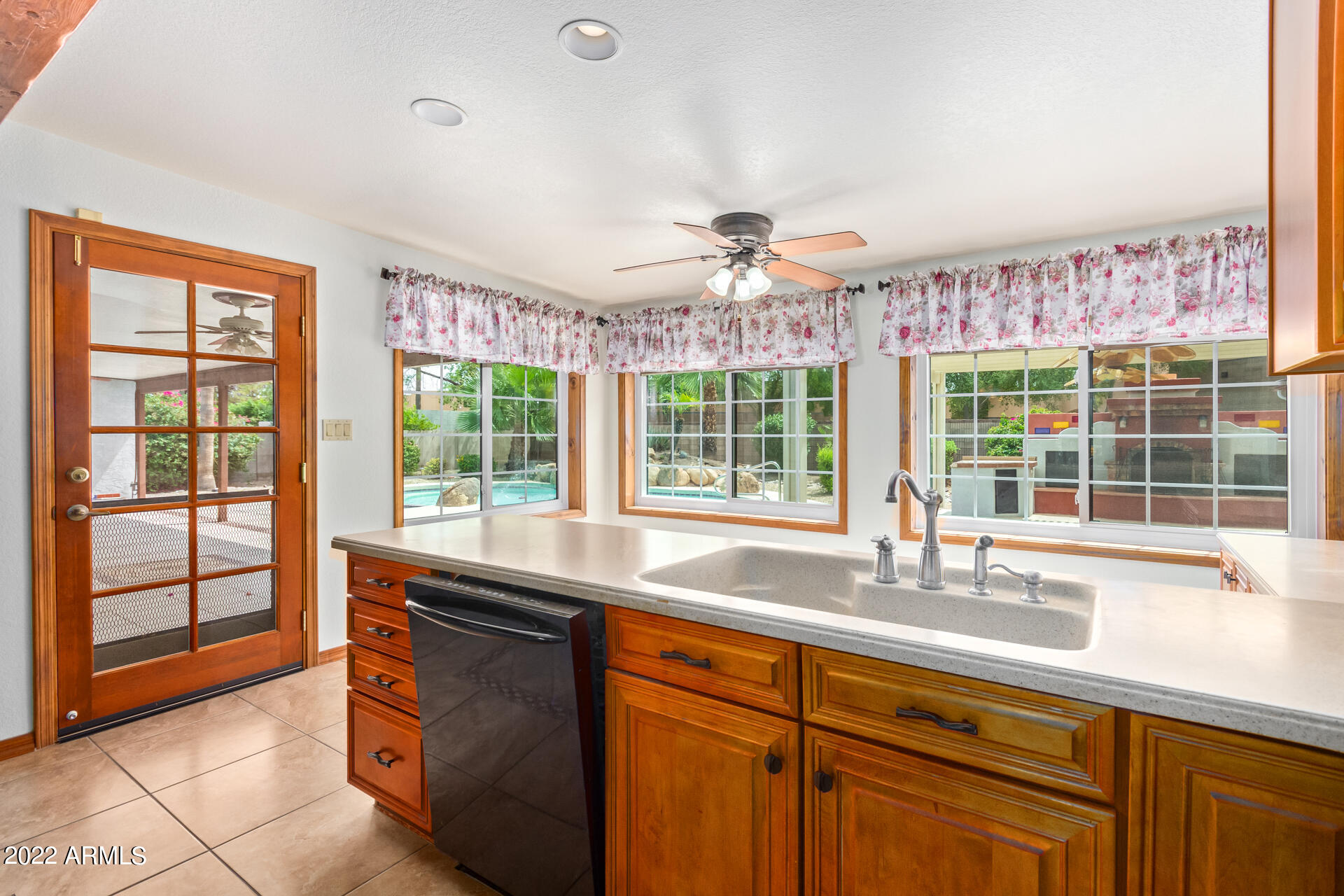 1343 East Knox Road Tempe, AZ 85284 - Photo 26 of 62 24 Knox