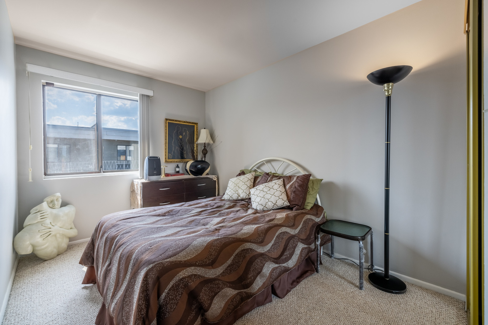 9239 Ballard Road Des Plaines, IL 60016 - Photo 13 of 16 Gallery Image 13