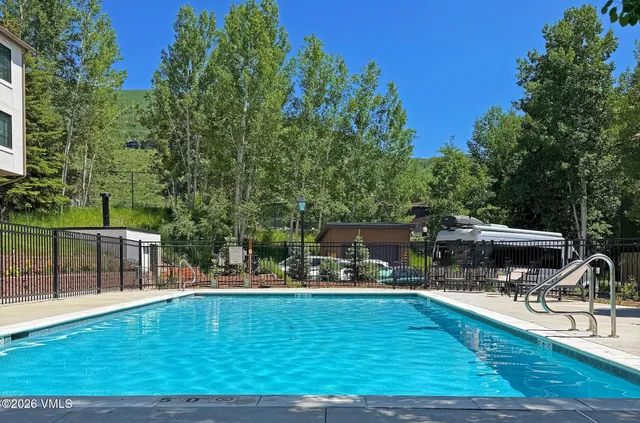 $1,050,000 | 1040 Vail View Drive, Unit 206, Vail, CO 81657