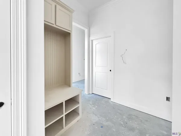 $405,000 | 39521 Hernando De Soto Drive, Darrow, LA 70725