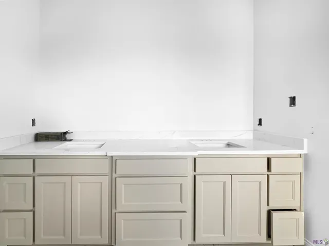 $405,000 | 39521 Hernando De Soto Drive, Darrow, LA 70725