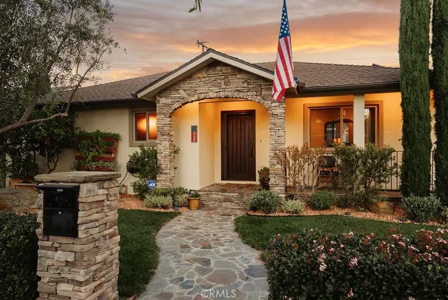 $1,450,000 | 1826 McNab Avenue, Long Beach, CA 90815