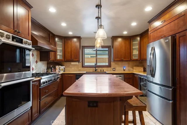 $1,450,000 | 1826 McNab Avenue, Long Beach, CA 90815