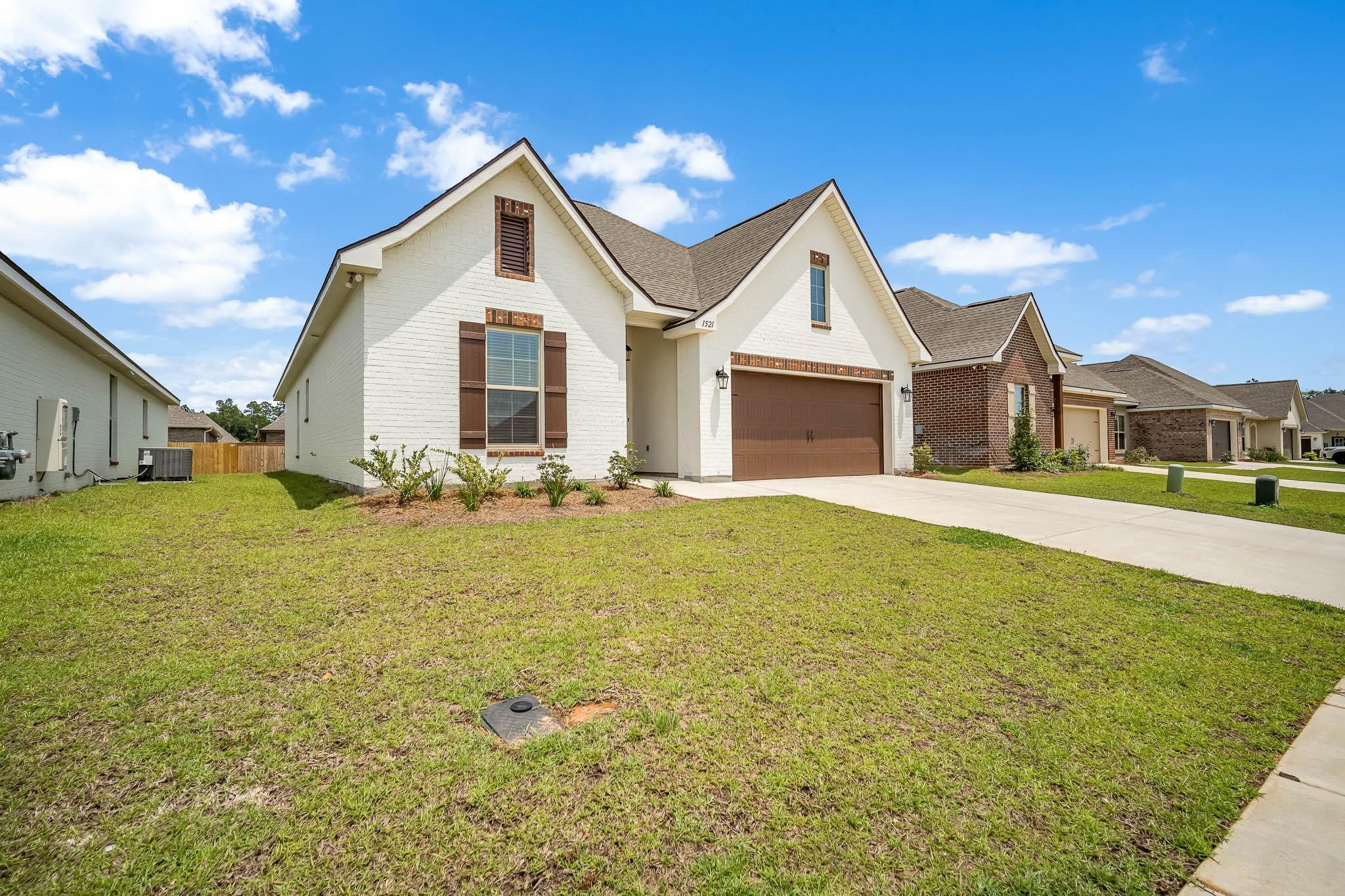 1521 Fenton Circle Foley, AL 36535 - Photo 2 of 24