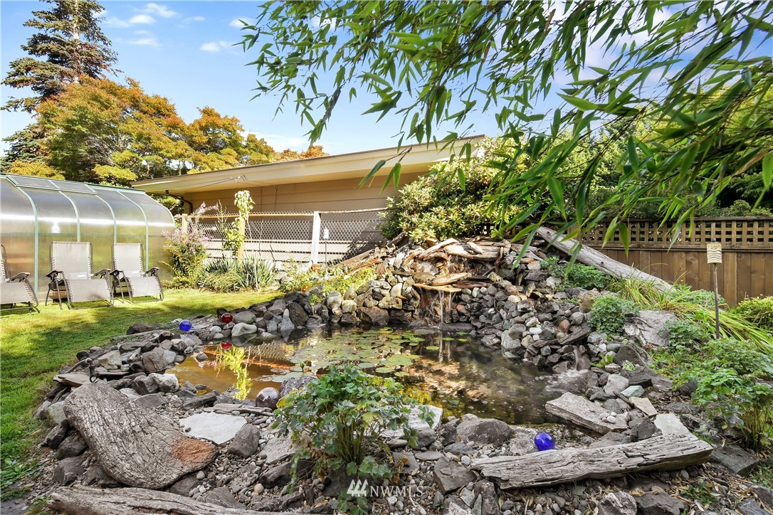 1240 Kenoyer Drive Bellingham, WA 98229 - Photo 20 of 22 a view of a backyard of the house