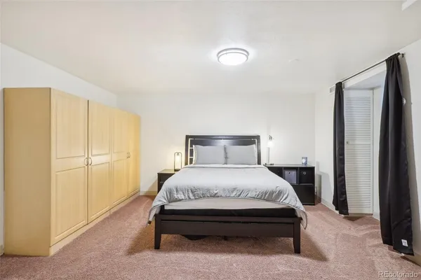 $2,995 | 16921 East Progress Circle North, Centennial, CO 80015