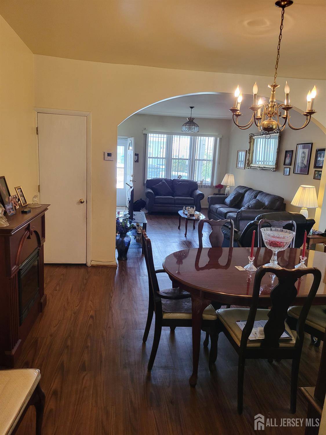 54 State Street Perth Amboy, NJ 08861 - Photo 4 of 35