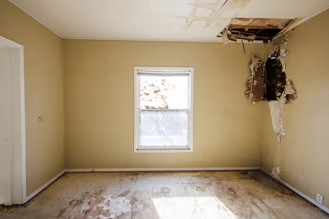 $45,000 | 427 South Chicago Avenue, Kankakee, IL 60901