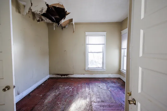 $45,000 | 427 South Chicago Avenue, Kankakee, IL 60901