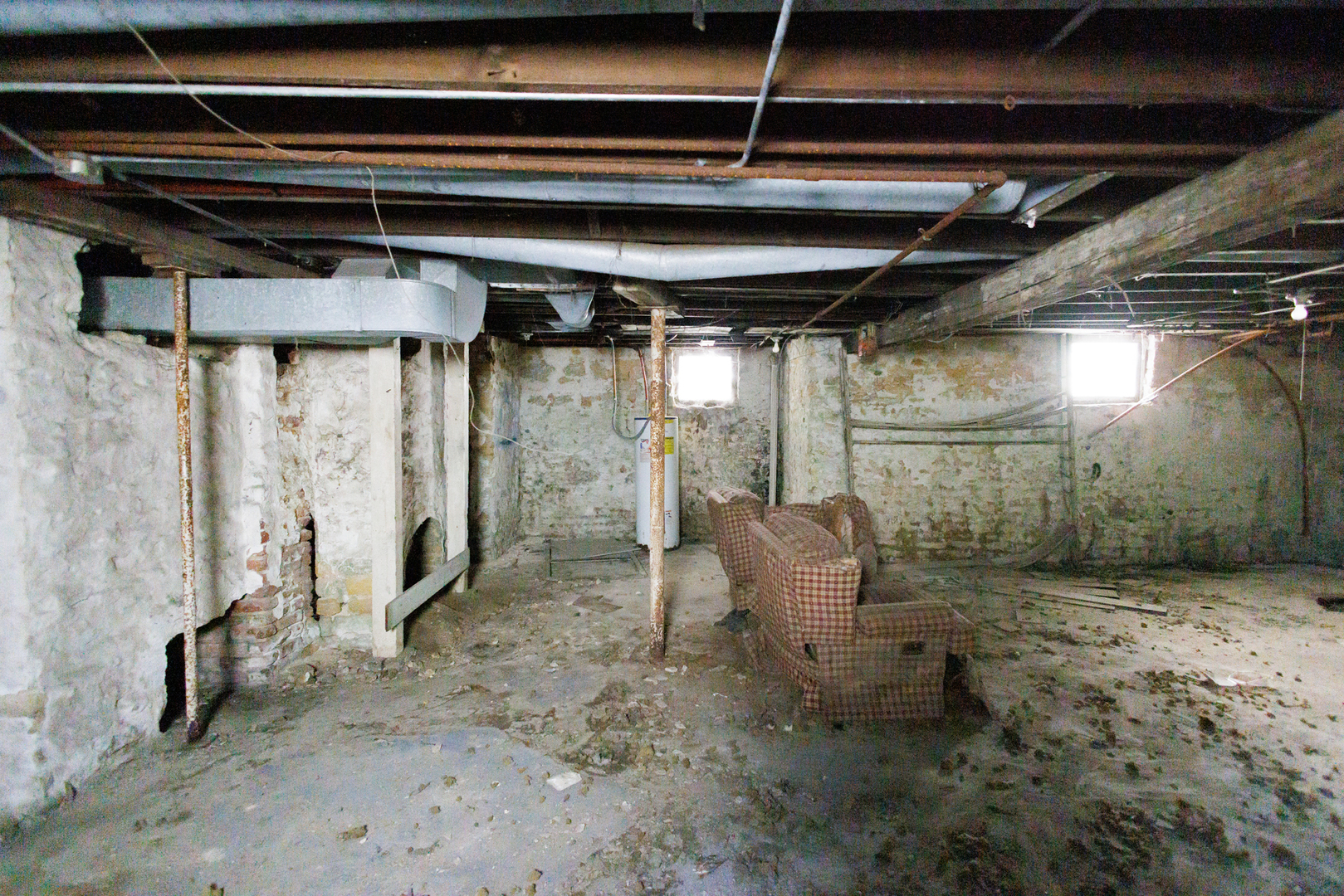 427 South Chicago Avenue Kankakee, IL 60901 - Photo 58 of 60 a view of a room with gym equipment