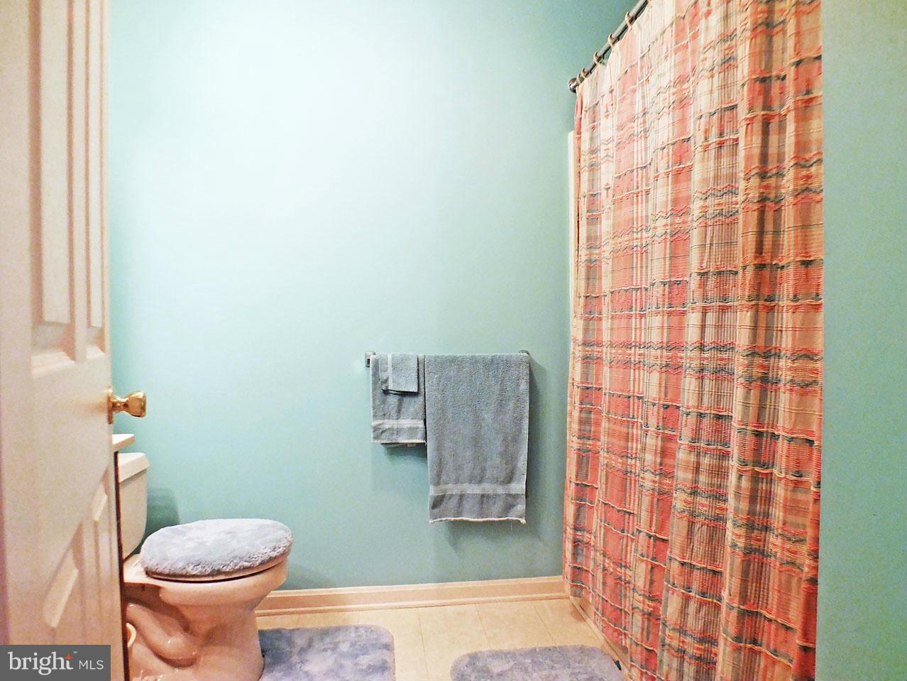 3848 Dakota Road Hampstead, MD 21074 - Photo 15 of 23 Hall Bath, View 1