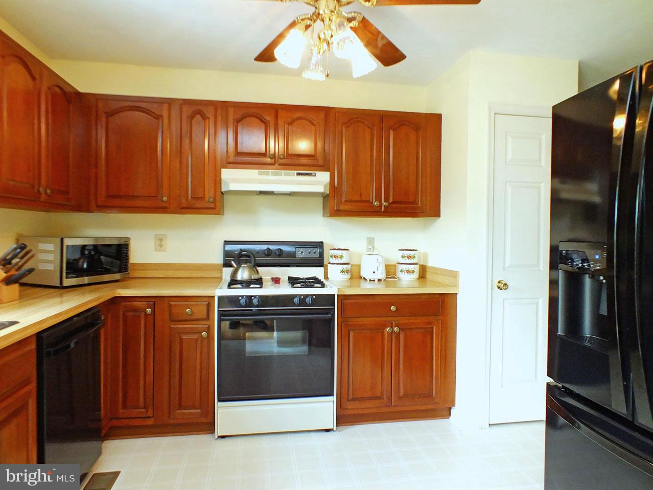 3848 Dakota Road Hampstead, MD 21074 - Photo 8 of 23 Kitchen, View 3