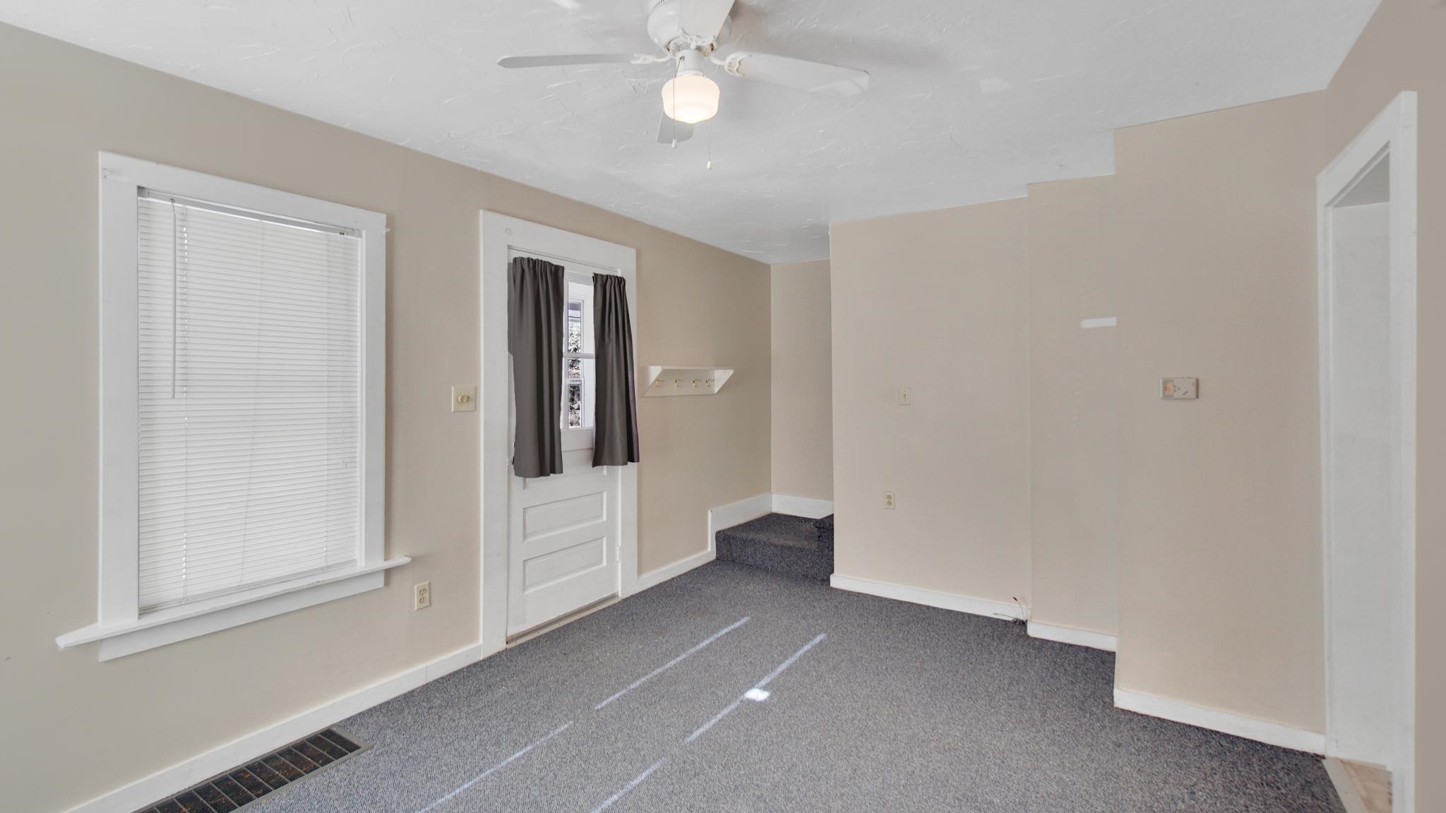 5-7 Beech Street Proctor, VT 05765 - Photo 9 of 34